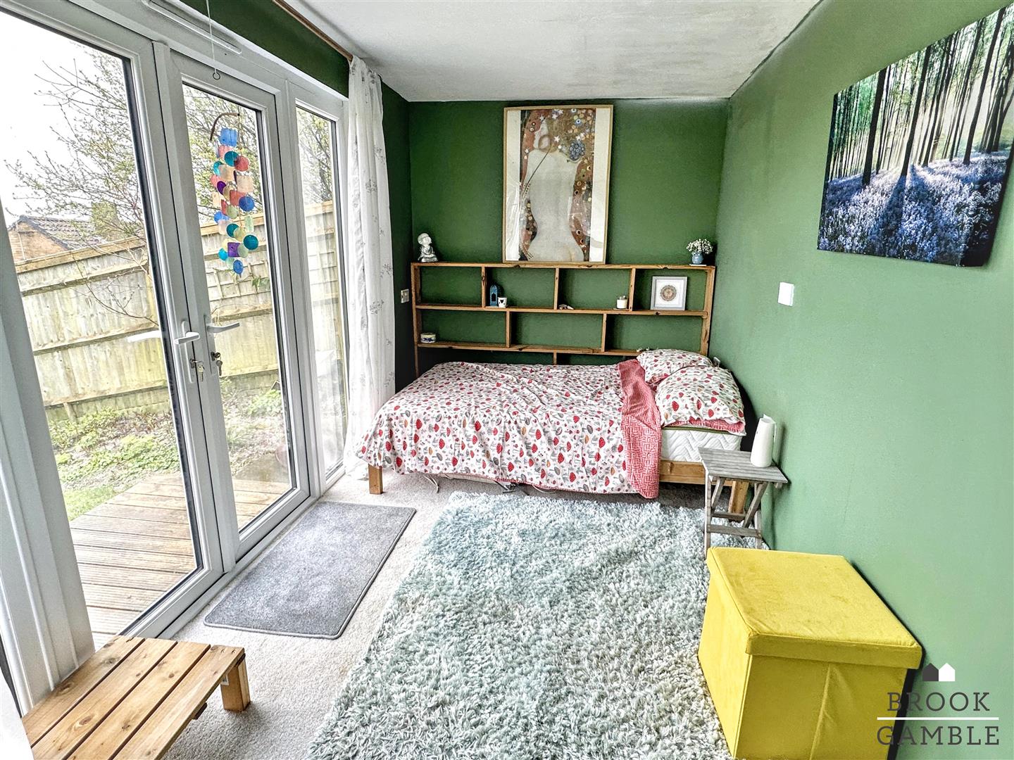 5 Bedroom House. Selmeston Road in Eastbourne,  25